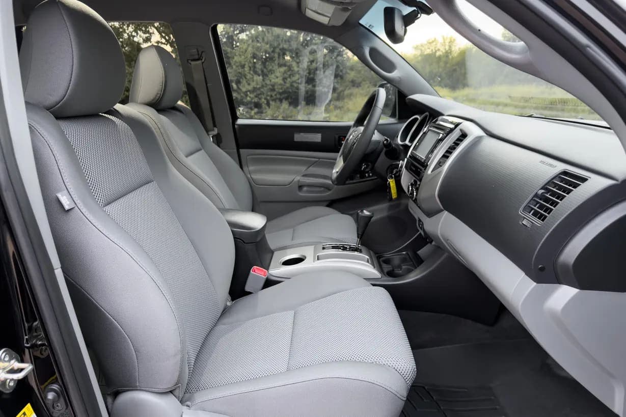 2015 Toyota Tacoma, view