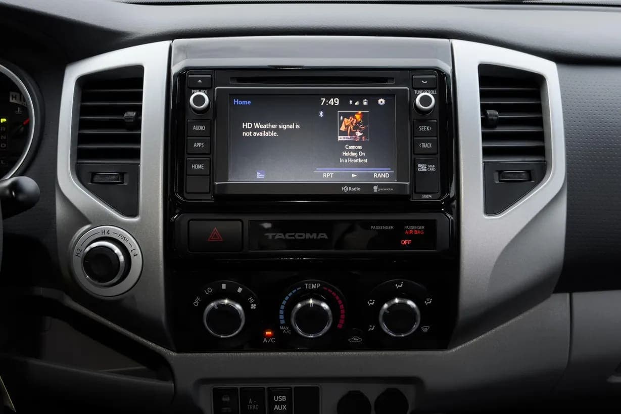 2015 Toyota Tacoma, view