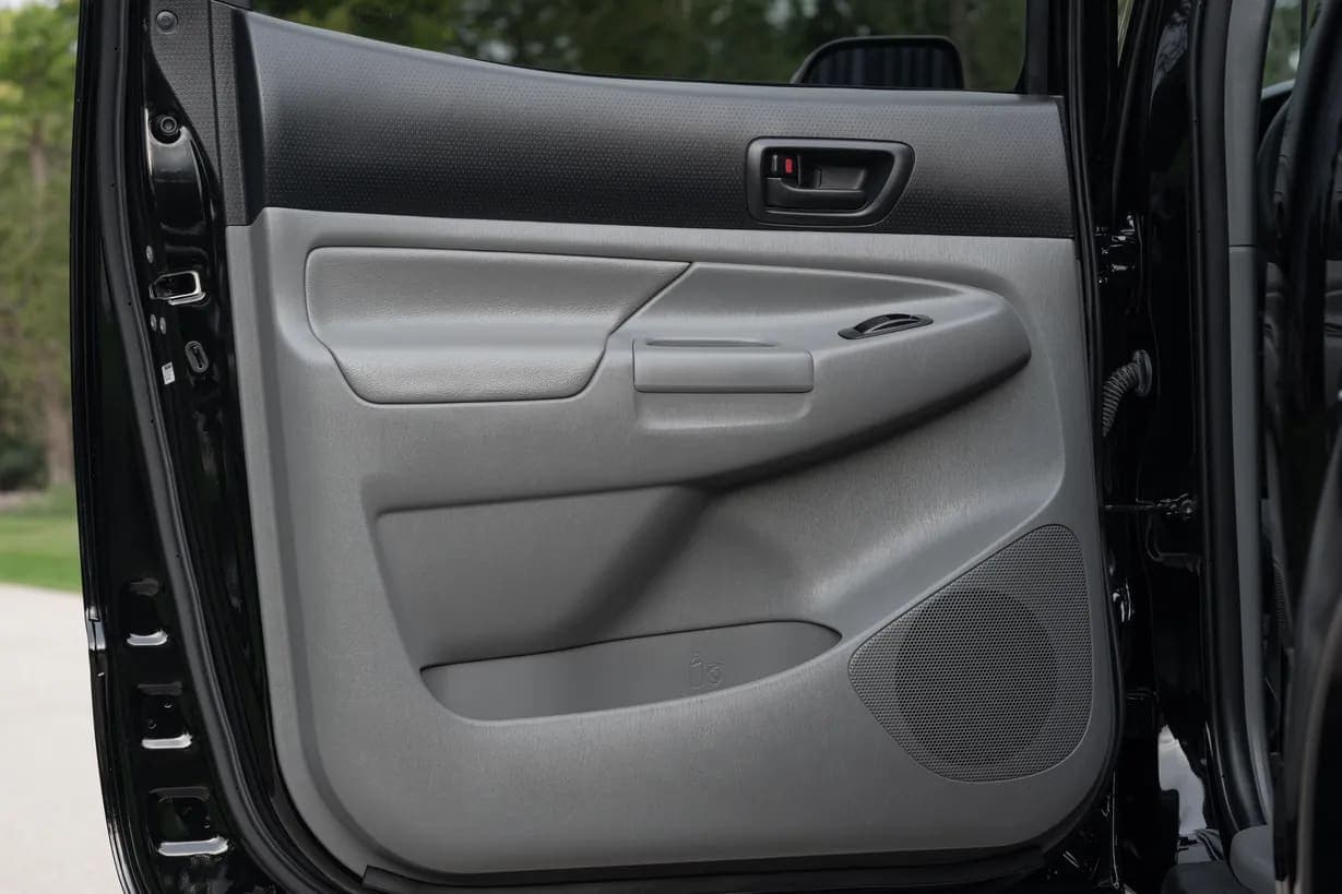 2015 Toyota Tacoma, view