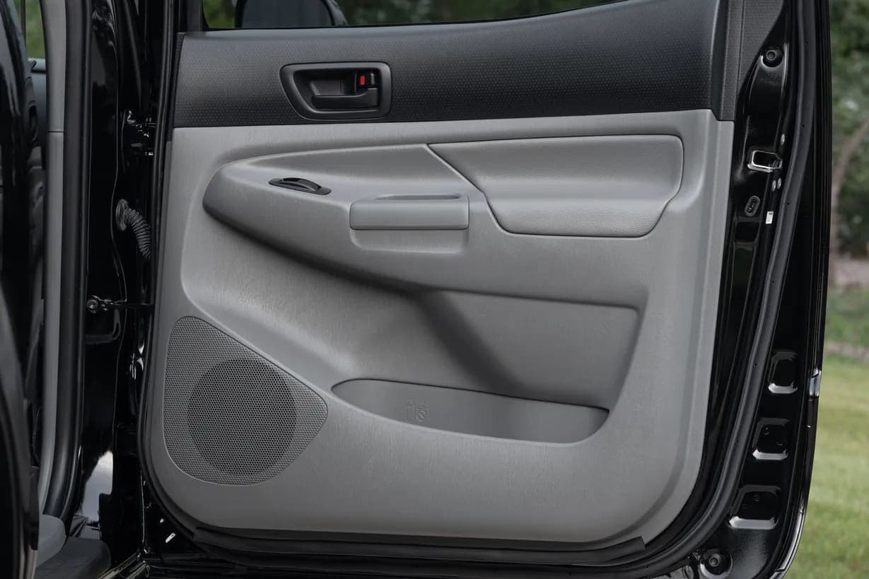 2015 Toyota Tacoma, view