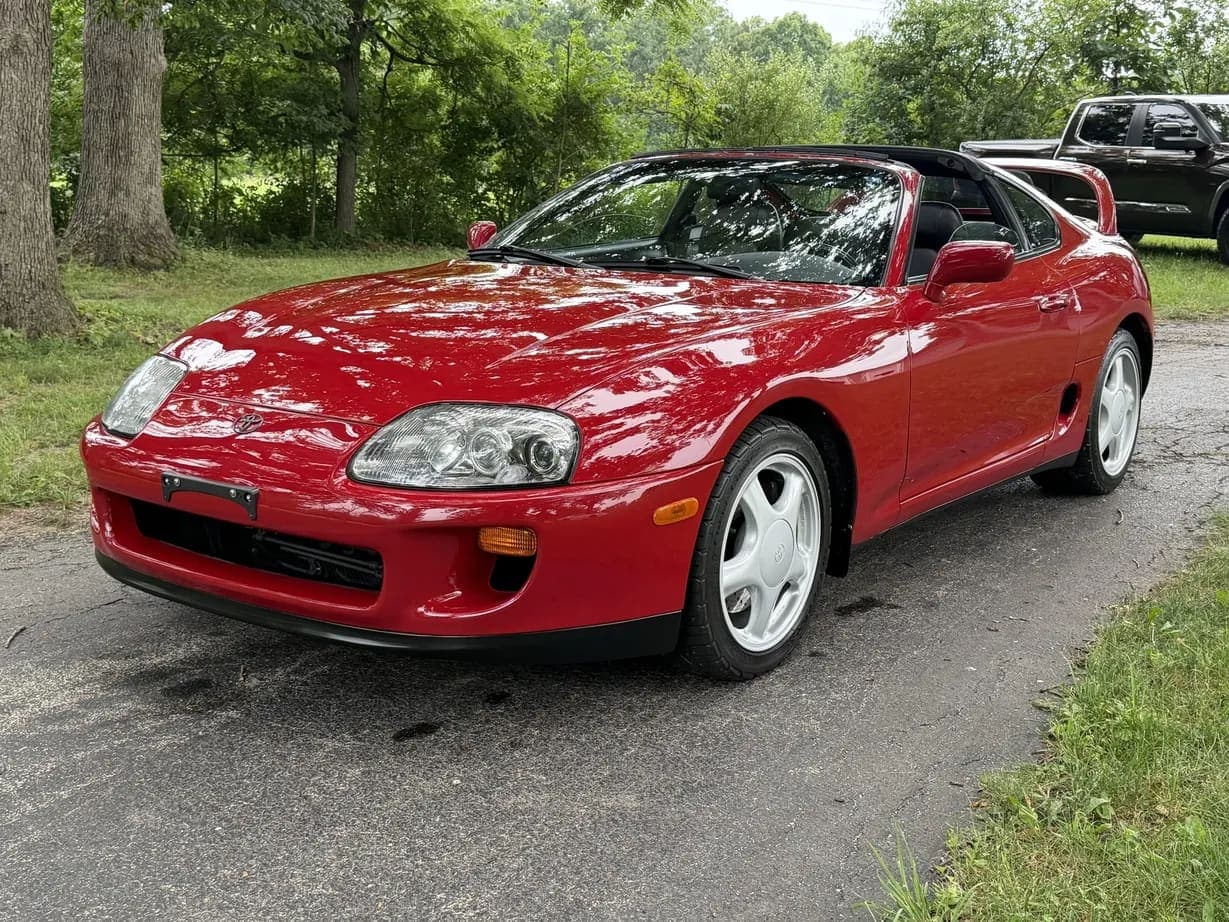 1994 Toyota Supra exterior